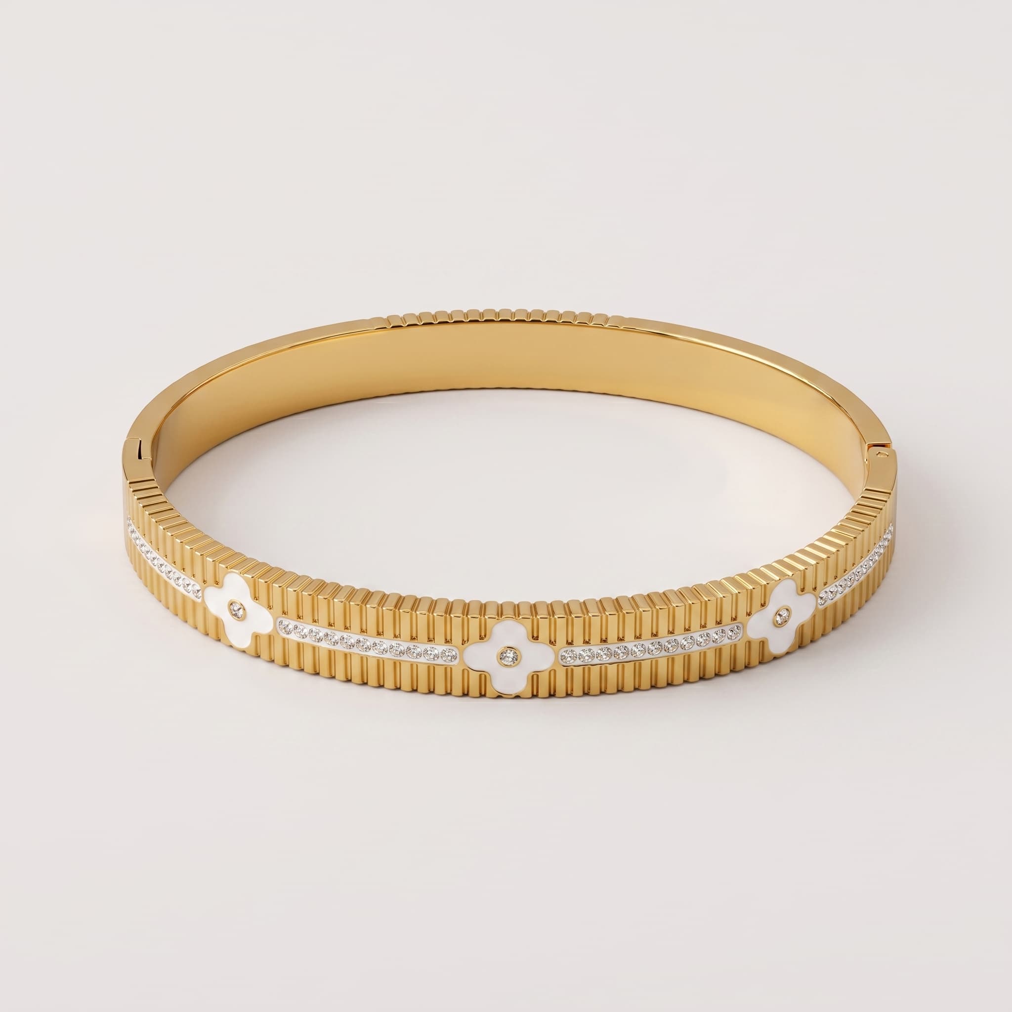 clover ribbed cuff bracelet (Small size)