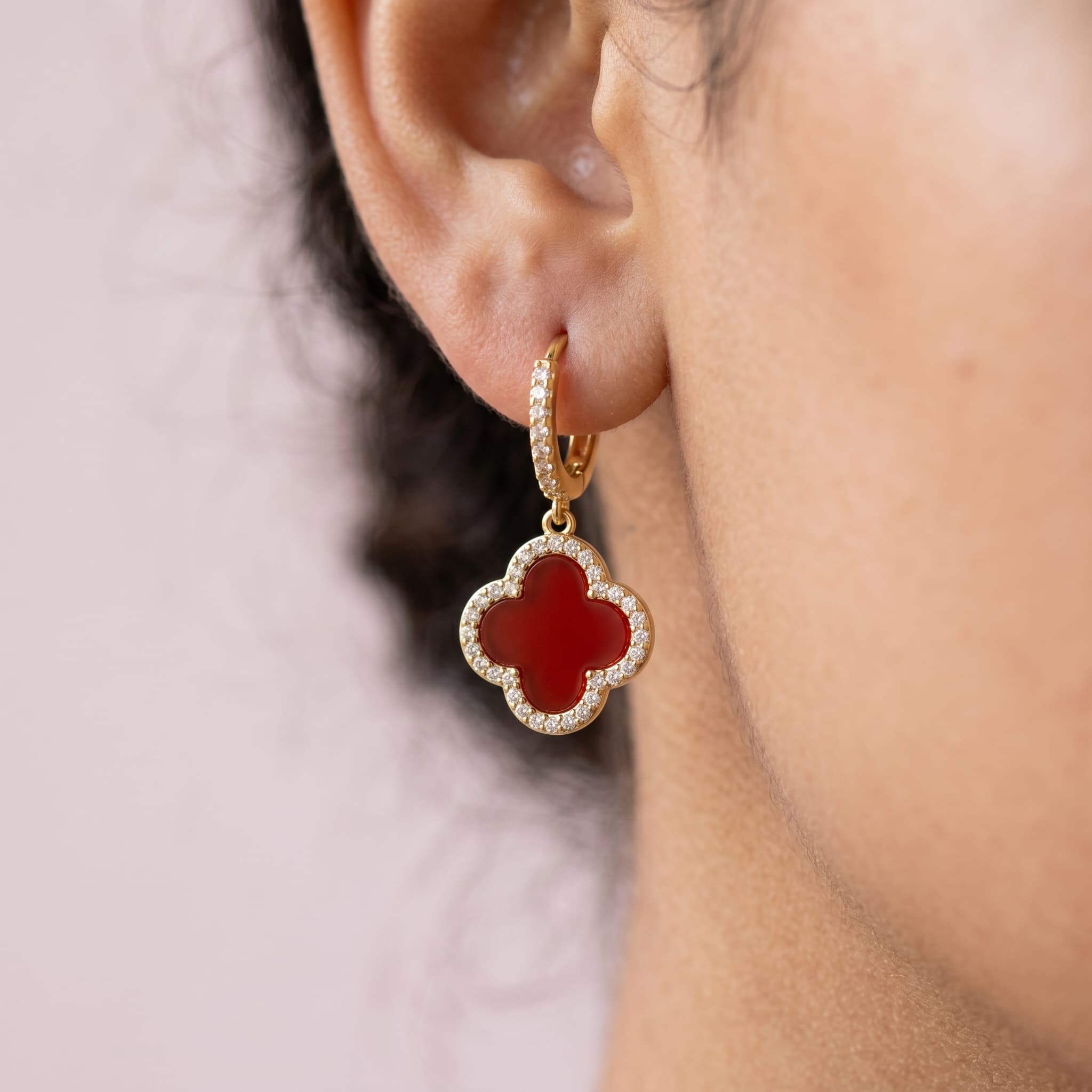 red clover huggie hoops