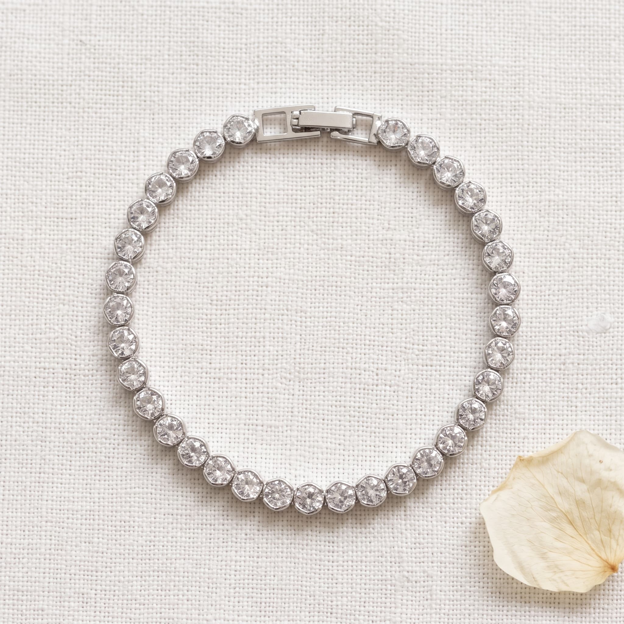 classic clear stone tennis bracelet