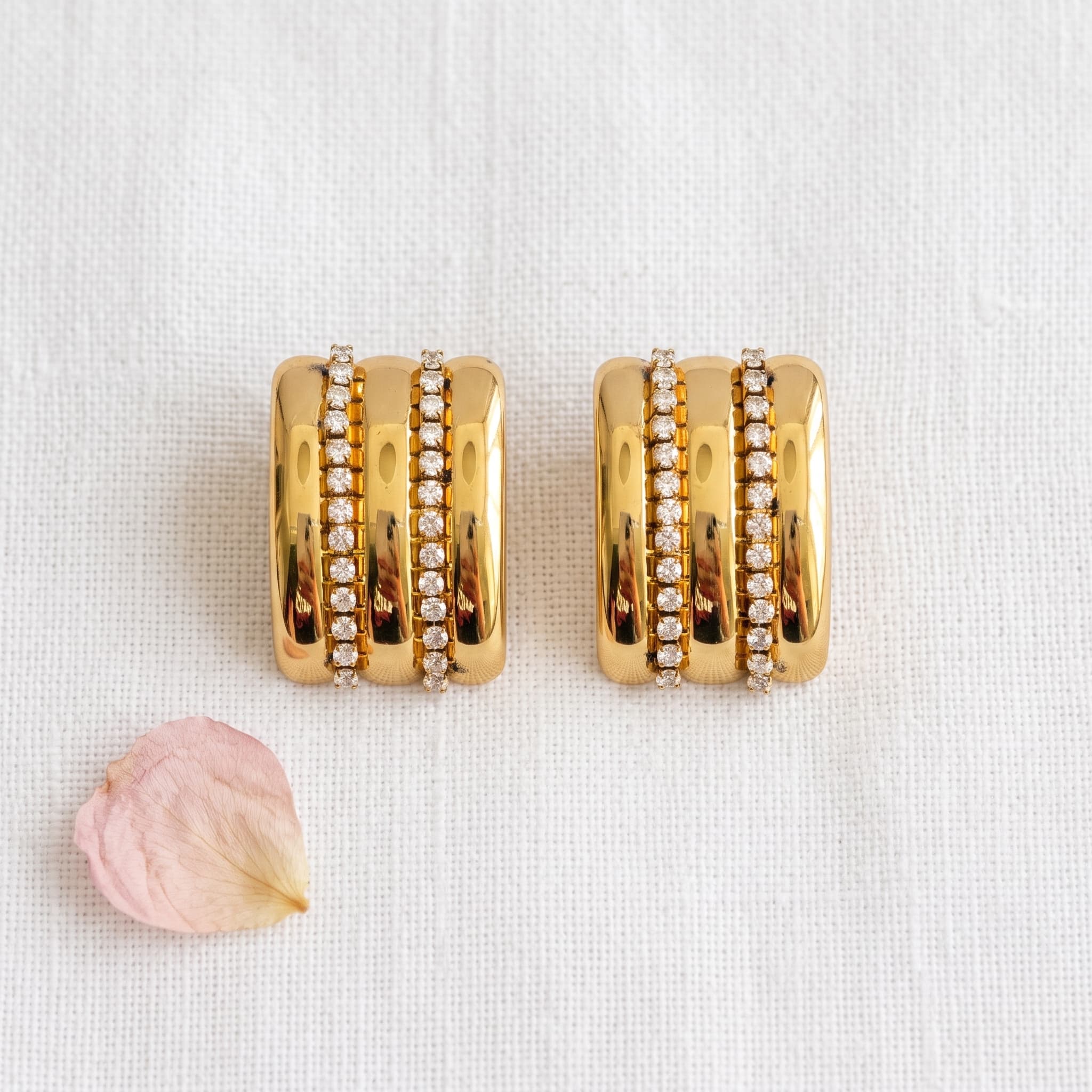 gold striped stone studs