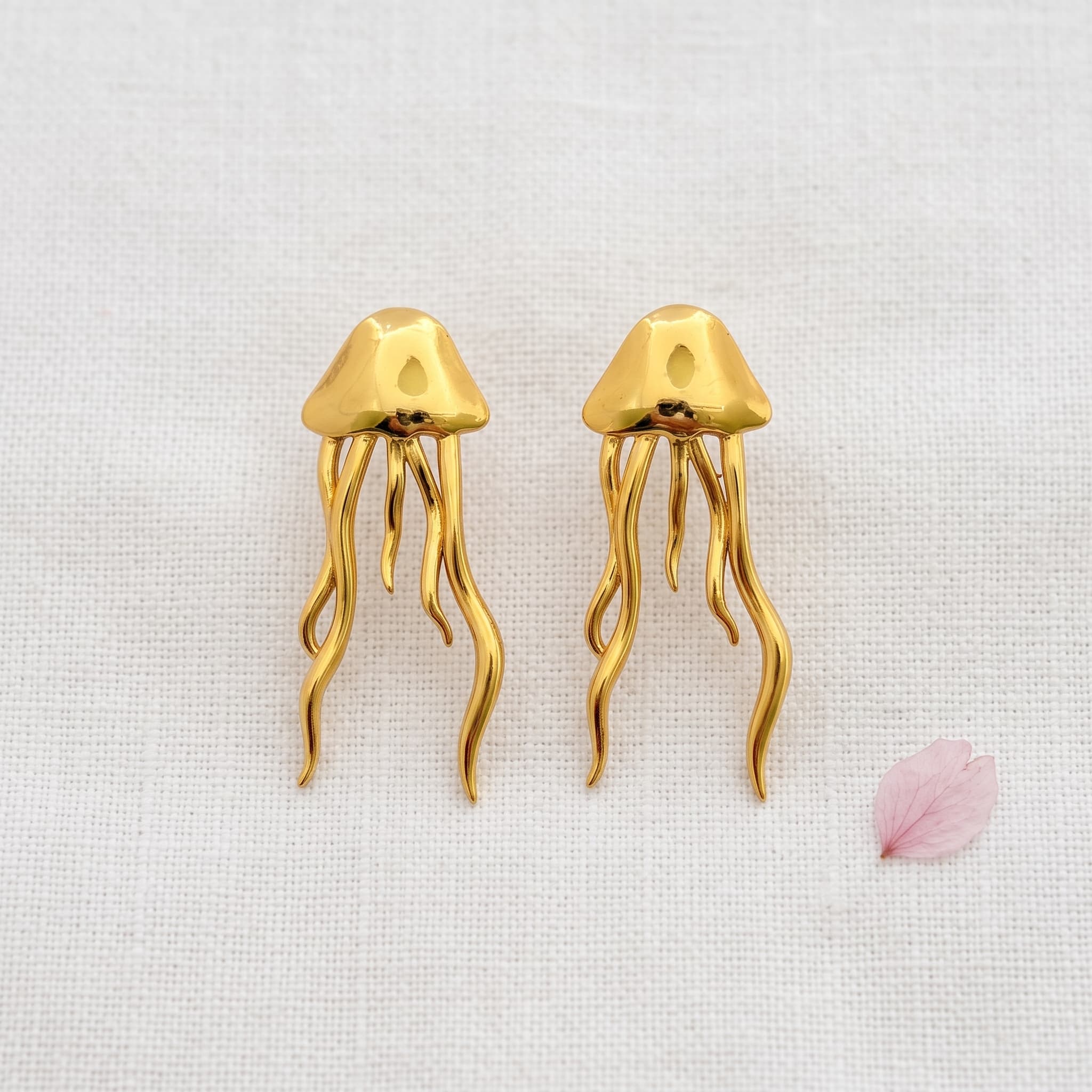 golden jellyfish whimsy drops