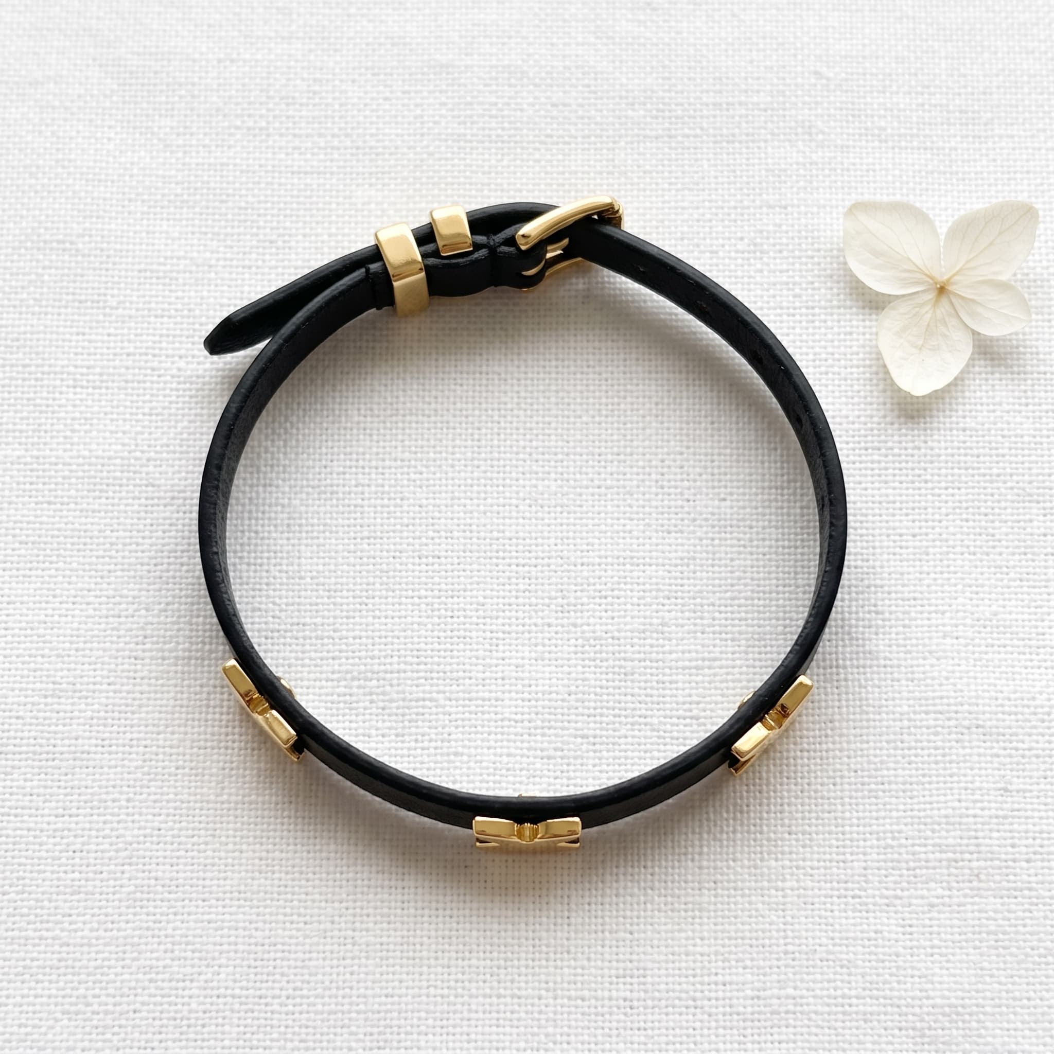 black leather golden buckle charm bracelet