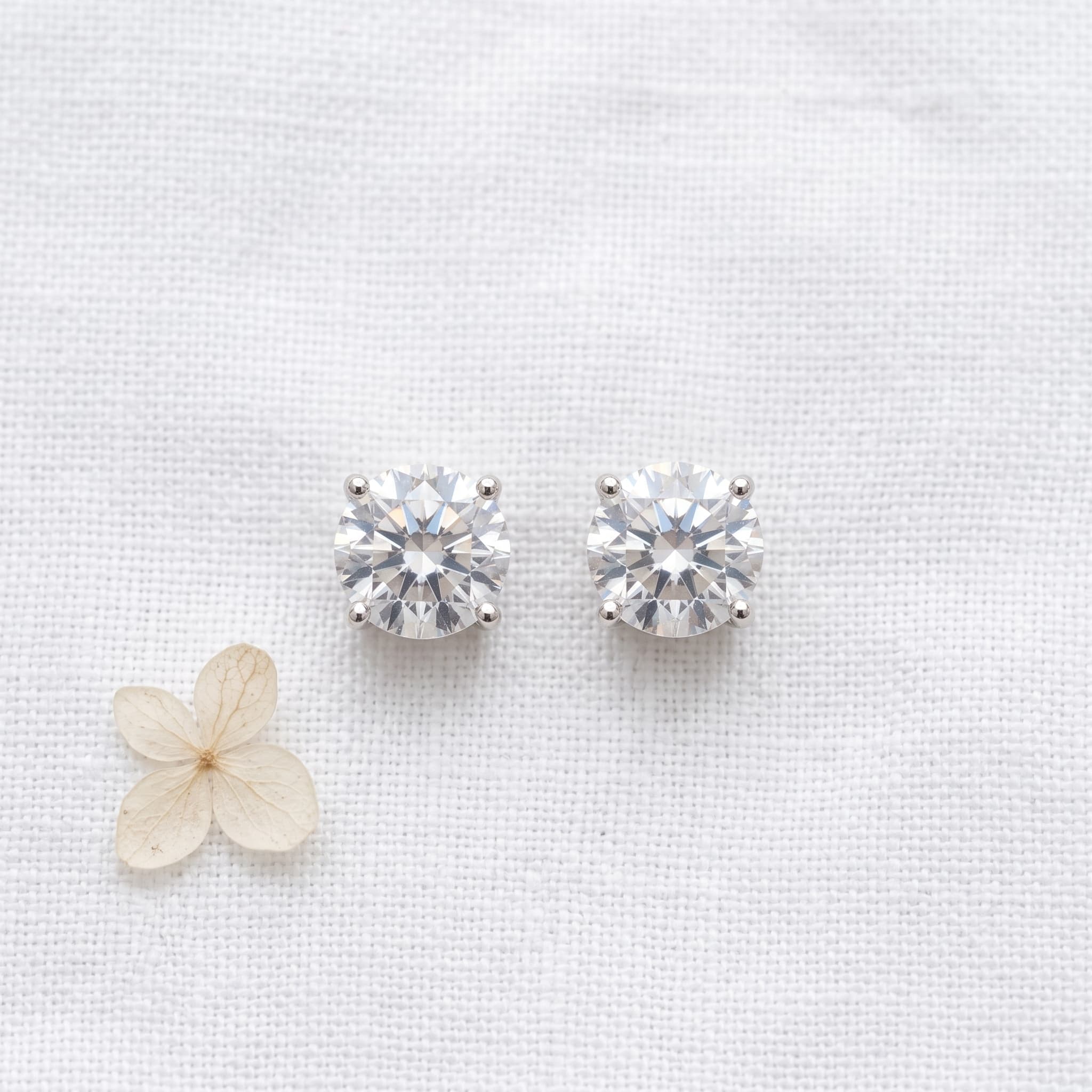 classic solitaire crystal studs
