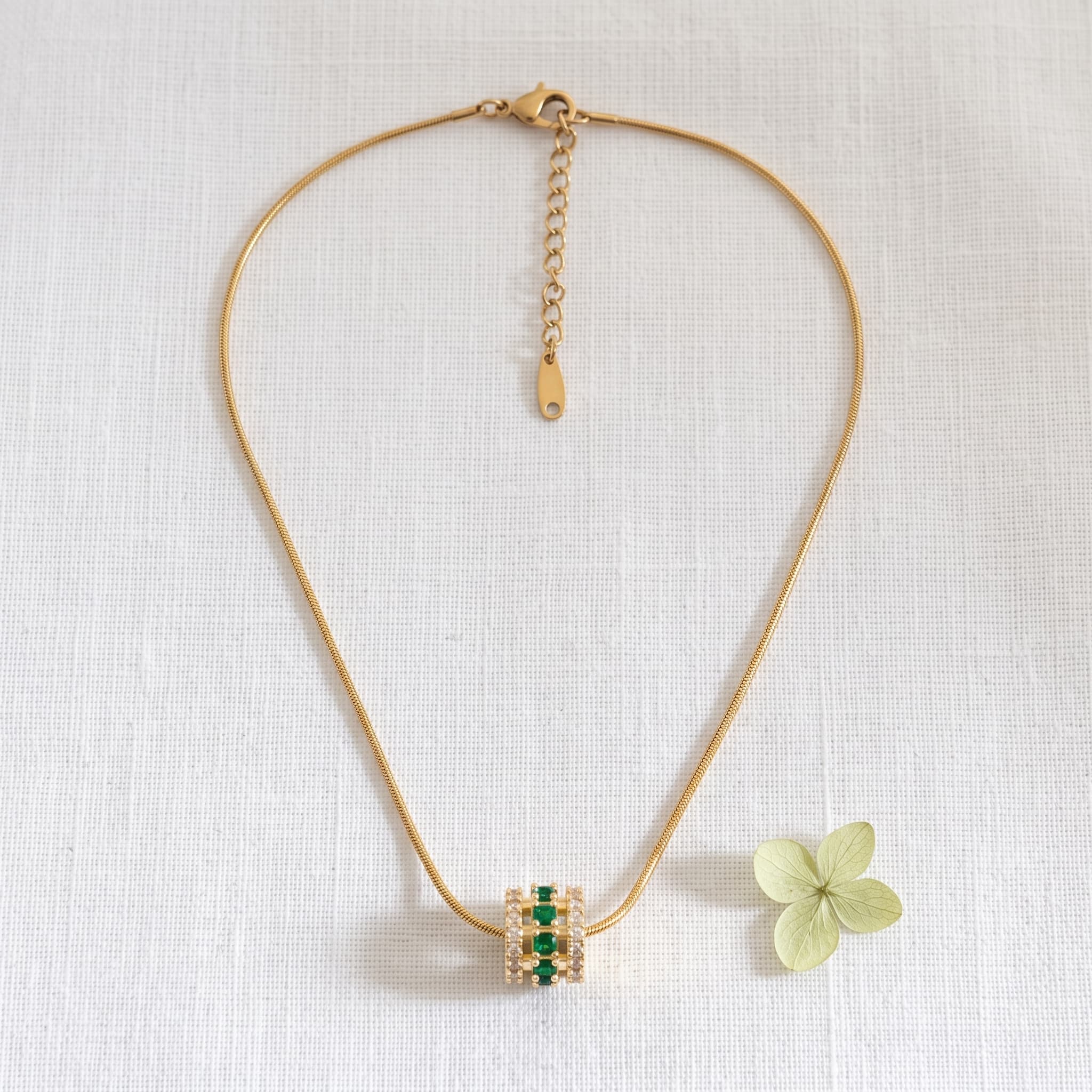 emerald barrel gold chain