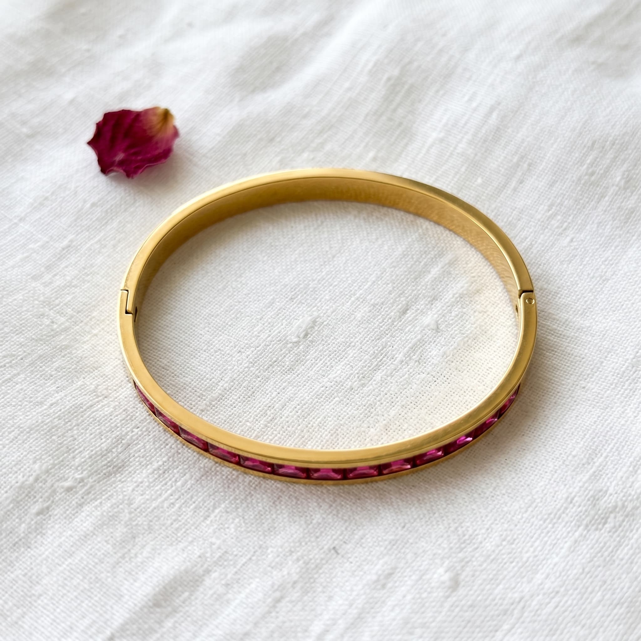 ruby canal gold bangle