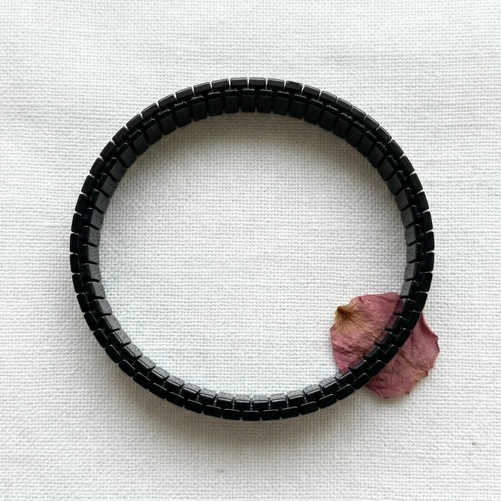 sleek black stretch bracelet